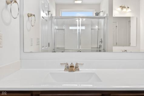 3073 Creekridge Court Columbus IN 47201