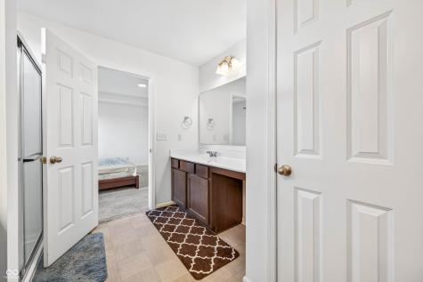 3073 Creekridge Court Columbus IN 47201