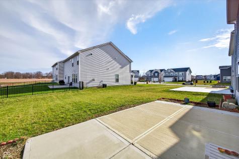 3073 Creekridge Court Columbus IN 47201