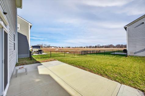 3073 Creekridge Court Columbus IN 47201