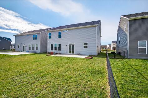 3073 Creekridge Court Columbus IN 47201
