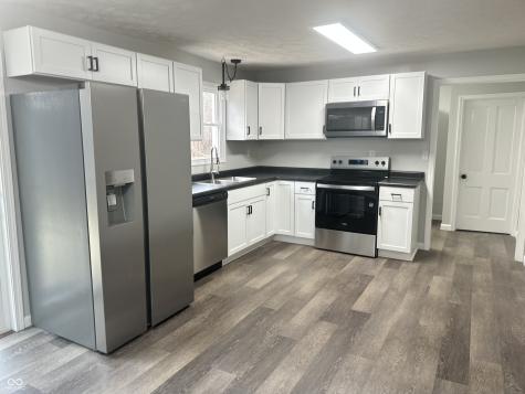 829 W 300 S Crawfordsville IN 47933