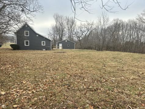 829 W 300 S Crawfordsville IN 47933