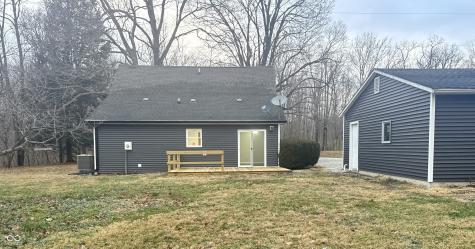 829 W 300 S Crawfordsville IN 47933