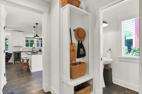 10458 Robinwood Court Zionsville IN 46077
