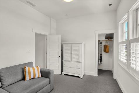 10458 Robinwood Court Zionsville IN 46077