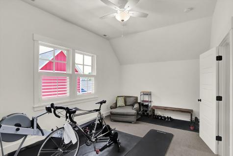 10458 Robinwood Court Zionsville IN 46077