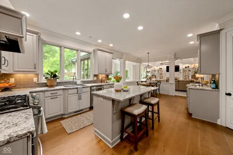 12153 Bayhill Drive Carmel IN 46033