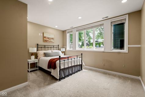 12153 Bayhill Drive Carmel IN 46033