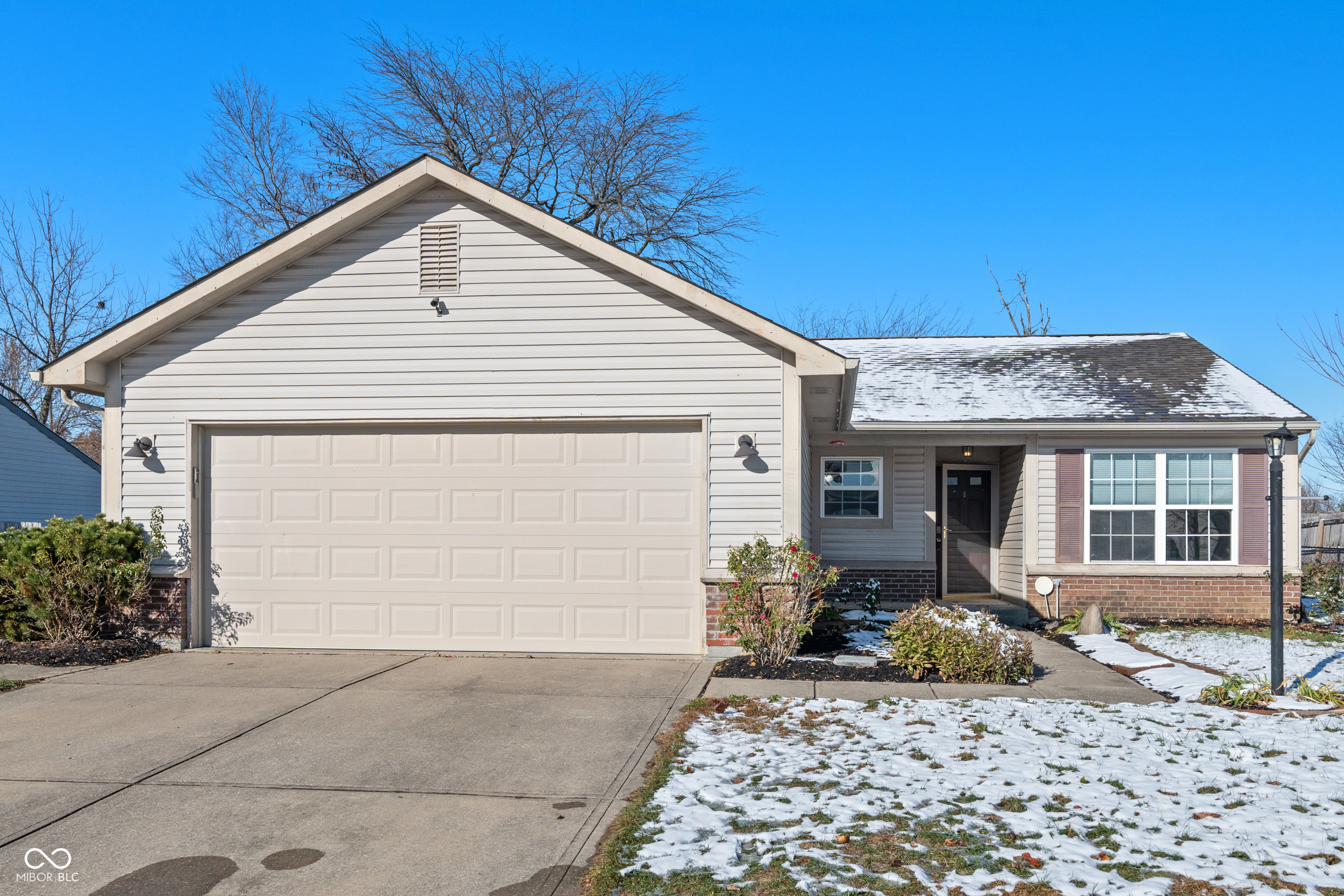 7281 Woodside Drive Avon IN 46123