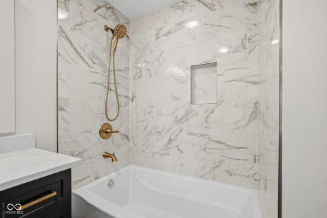 939 Mulberry Street Noblesville IN 46060