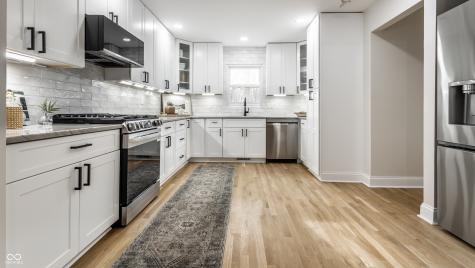 11809 Pebble Brook Lane Carmel IN 46033
