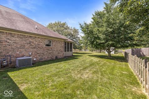 1518 Pippin Court Greenfield IN 46140