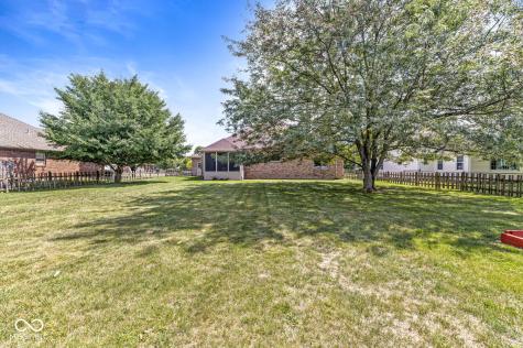 1518 Pippin Court Greenfield IN 46140