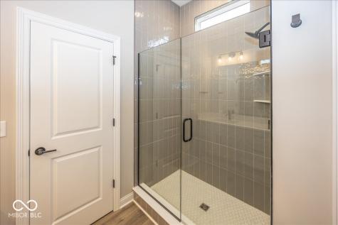 1914 Delp Court Avon IN 46123