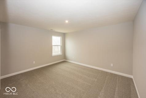 1914 Delp Court Avon IN 46123