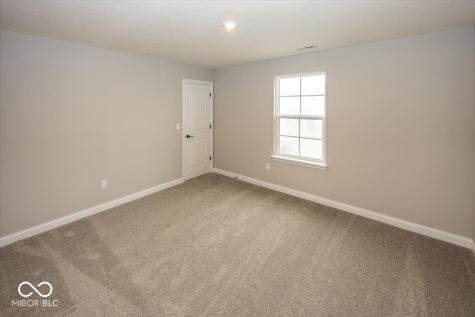 1914 Delp Court Avon IN 46123