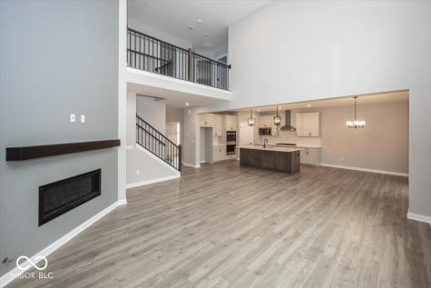 1914 Delp Court Avon IN 46123