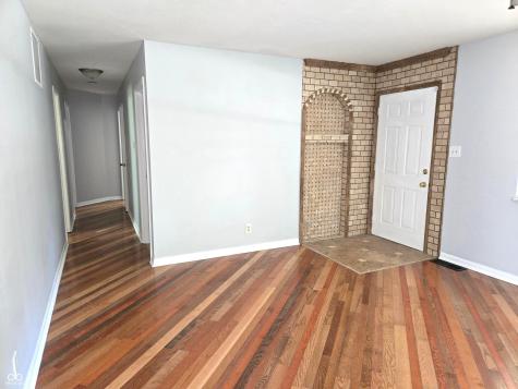2928 S Kenmore Road Indianapolis IN 46203