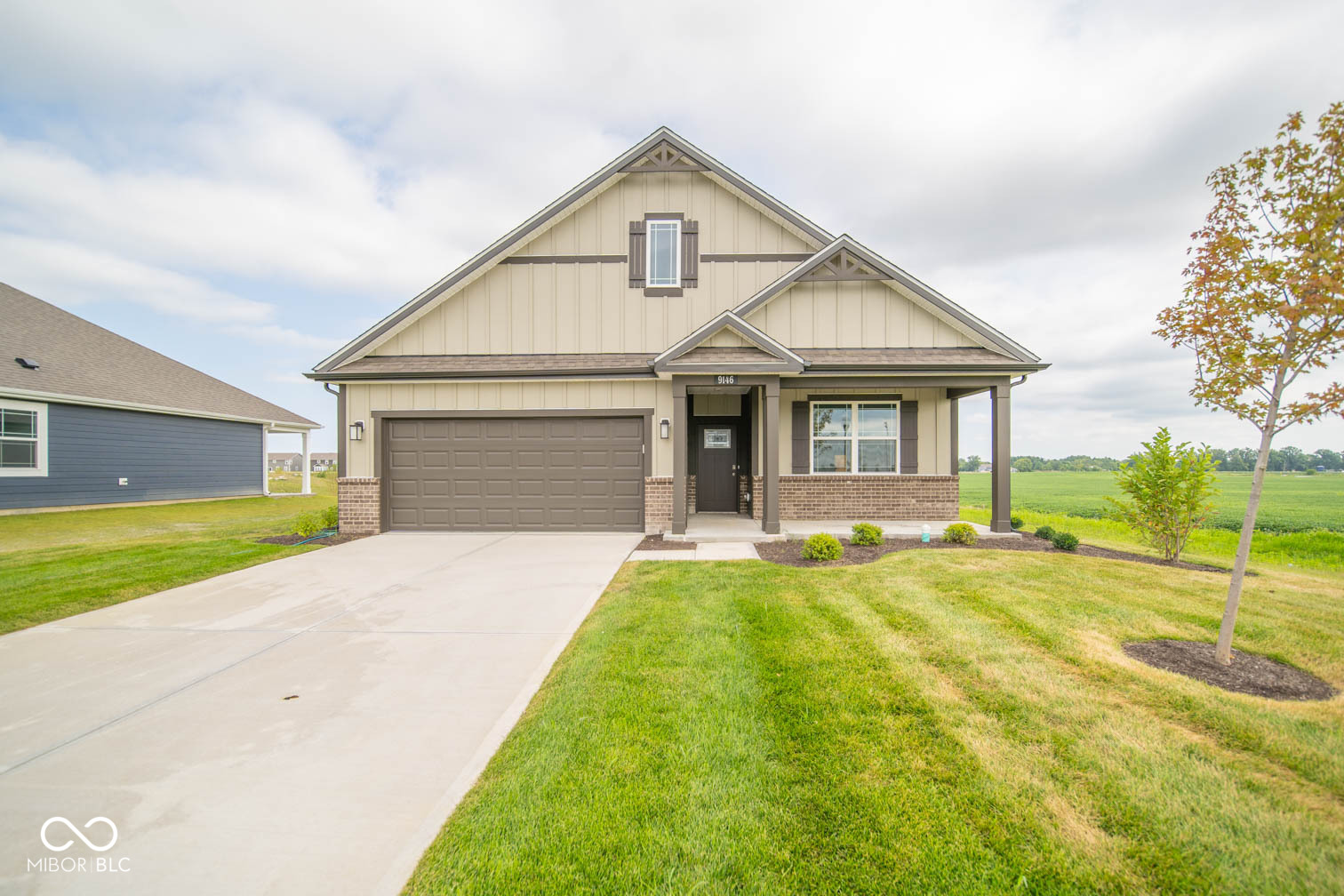 9146 Blue Hill Street Indianapolis IN 46239