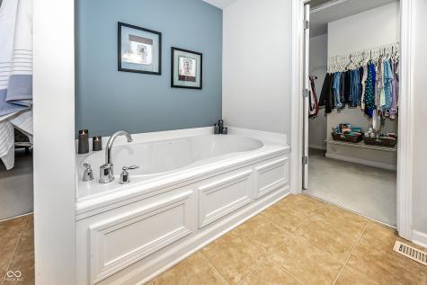 12770 Bristow Lane Fishers IN 46037
