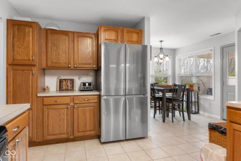 6115 E Prairie Stream Way Columbus IN 47203