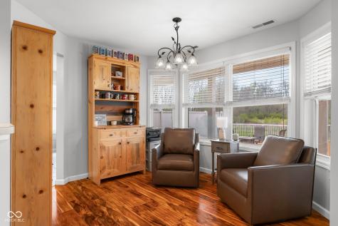 6115 E Prairie Stream Way Columbus IN 47203