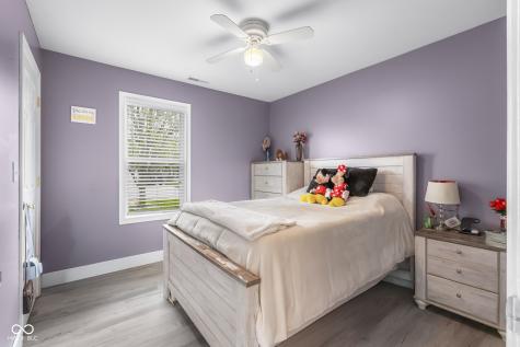6115 E Prairie Stream Way Columbus IN 47203