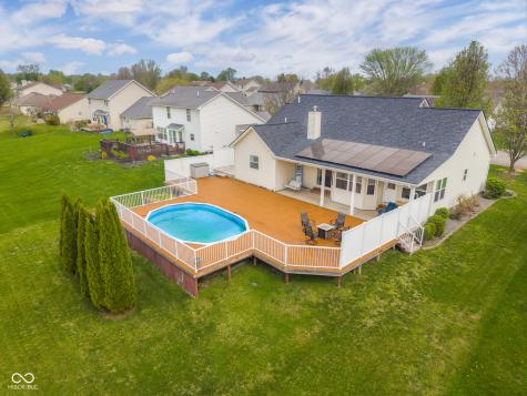 6115 E Prairie Stream Way Columbus IN 47203