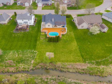 6115 E Prairie Stream Way Columbus IN 47203