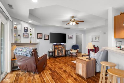 6115 E Prairie Stream Way Columbus IN 47203