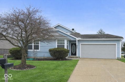 7943 Cardinal Cove W Indianapolis IN 46256