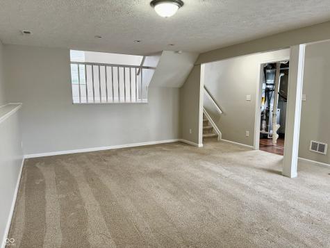 7943 Cardinal Cove W Indianapolis IN 46256