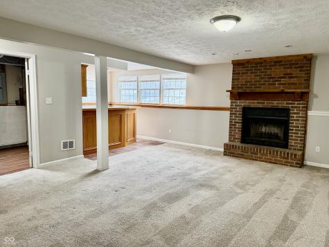 7943 Cardinal Cove W Indianapolis IN 46256