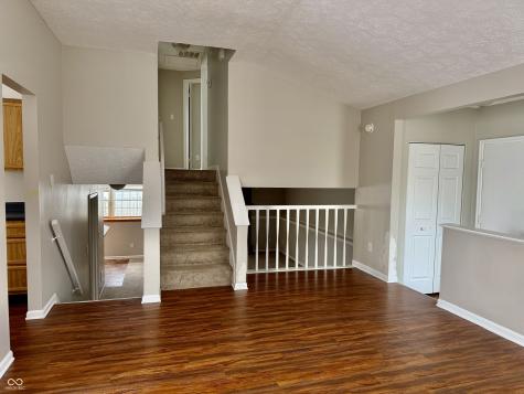 7943 Cardinal Cove W Indianapolis IN 46256