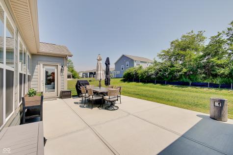 4163 Ironclad Drive Bargersville IN 46106