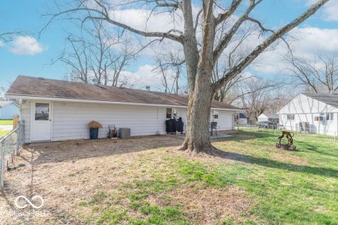 1204 Dusty Trail Greenwood IN 46142