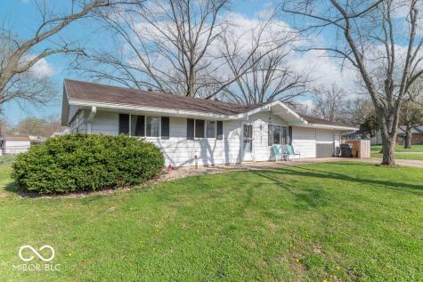 1204 Dusty Trail Greenwood IN 46142