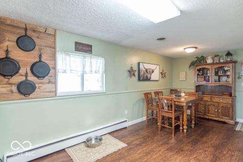 1204 Dusty Trail Greenwood IN 46142