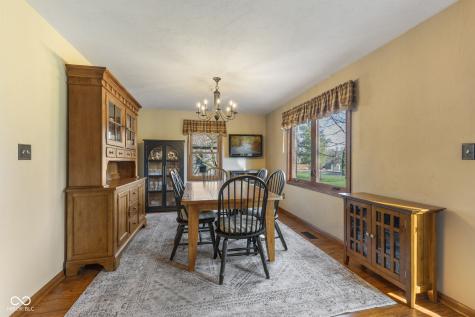8017 Raindance Trail Indianapolis IN 46239