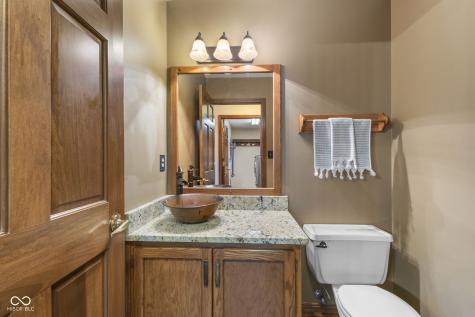 8017 Raindance Trail Indianapolis IN 46239