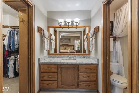 8017 Raindance Trail Indianapolis IN 46239