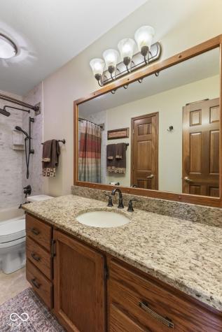 8017 Raindance Trail Indianapolis IN 46239