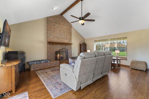 8017 Raindance Trail Indianapolis IN 46239