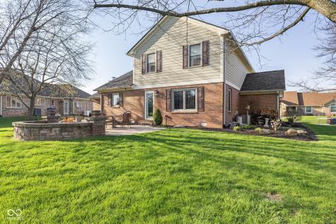 8017 Raindance Trail Indianapolis IN 46239