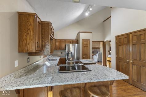 8017 Raindance Trail Indianapolis IN 46239