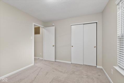 9201 Ogden Dunes Court Indianapolis IN 46113