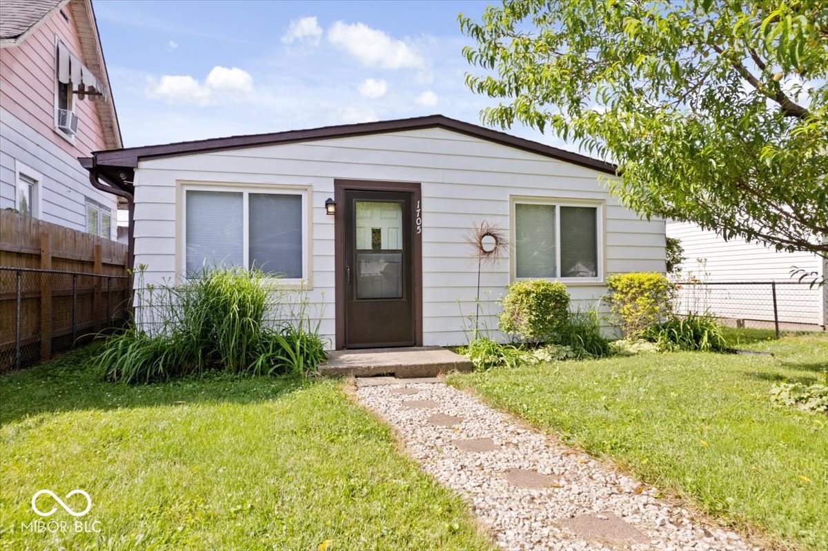 1705 Nelson Avenue Indianapolis IN 46203