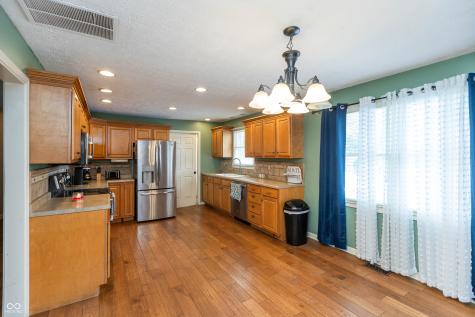 437 Schleter Court Seymour IN 47274