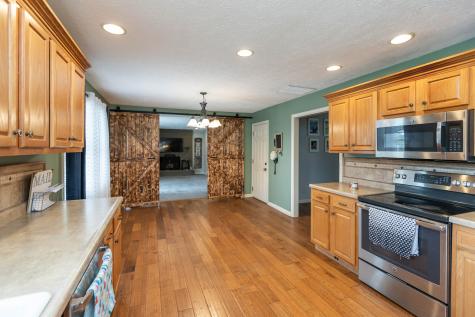 437 Schleter Court Seymour IN 47274